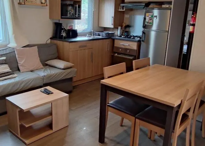 Mobil-home 6 Couchages Camping